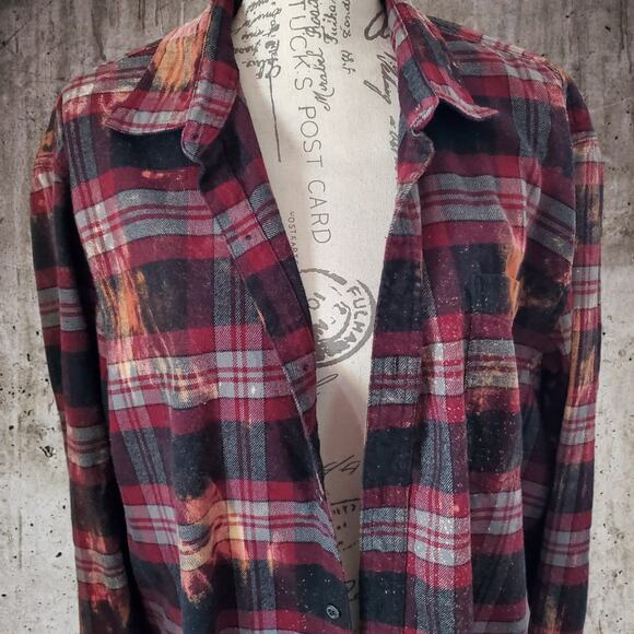 Custom Flannel Shacket, Campfire and Horror Stories, Heavyweight Button-Down XL - Picture 5 of 8